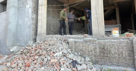 अवैध निर्माण व प्लॉटिंग पर एमडीडीए का शिकंजा, कई जगह सीलिंग व ध्वस्तीकरण