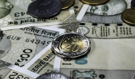 Rupees Downfall : ये रुपया कब तक गिरेगा!