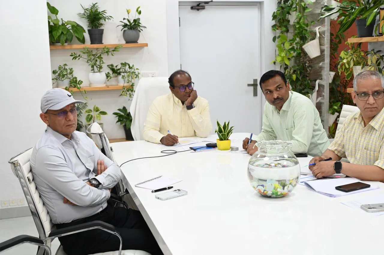 मुख्य निर्वाचन अधिकारी ने ली SIR तैयारियों की समीक्षा बैठक
