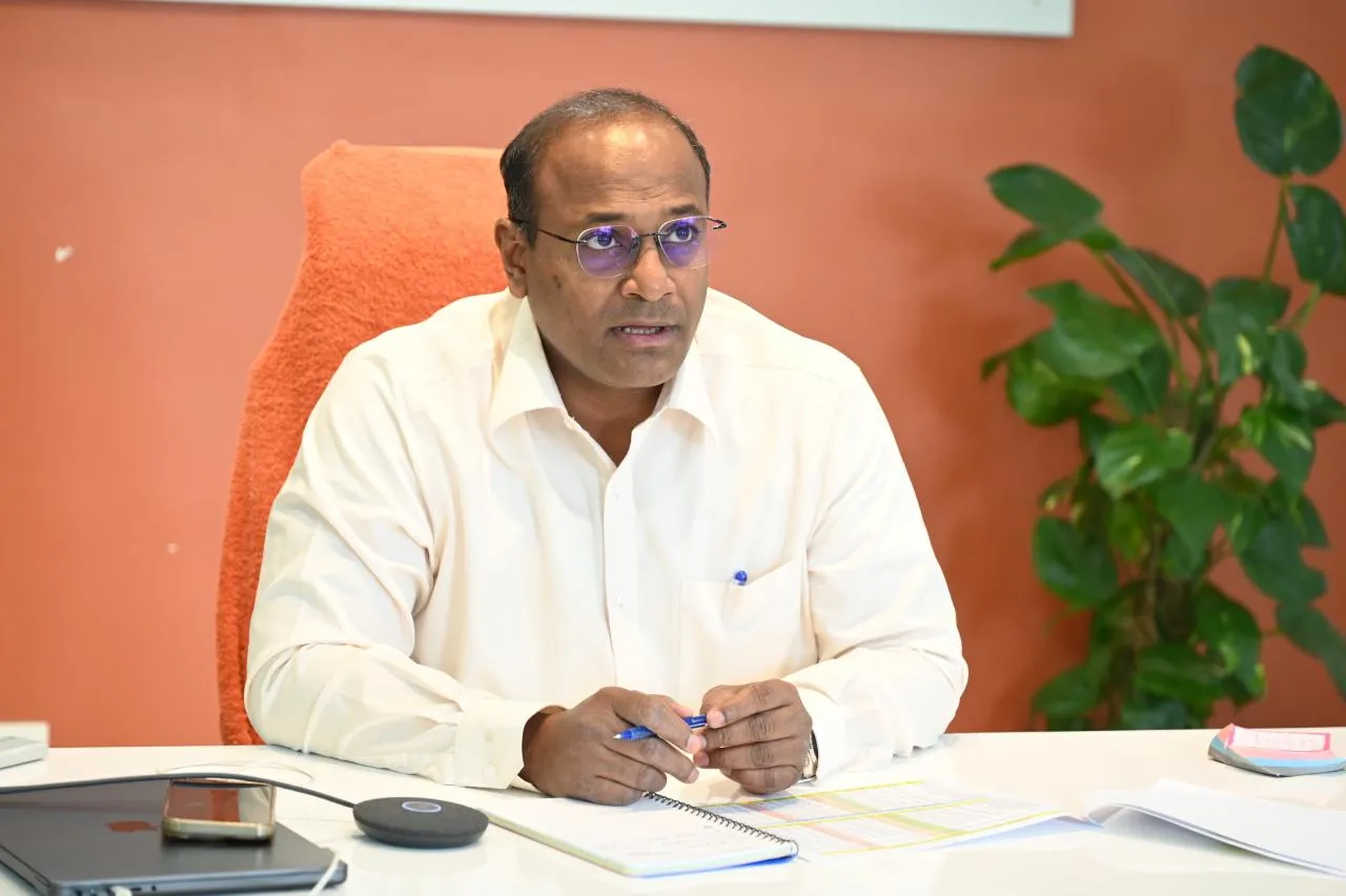 SIR : अनुपस्थित मतदाताओं के घर बीएलए के साथ जाएं बीएलओ, तीन बार करें संपर्क: सीईओ